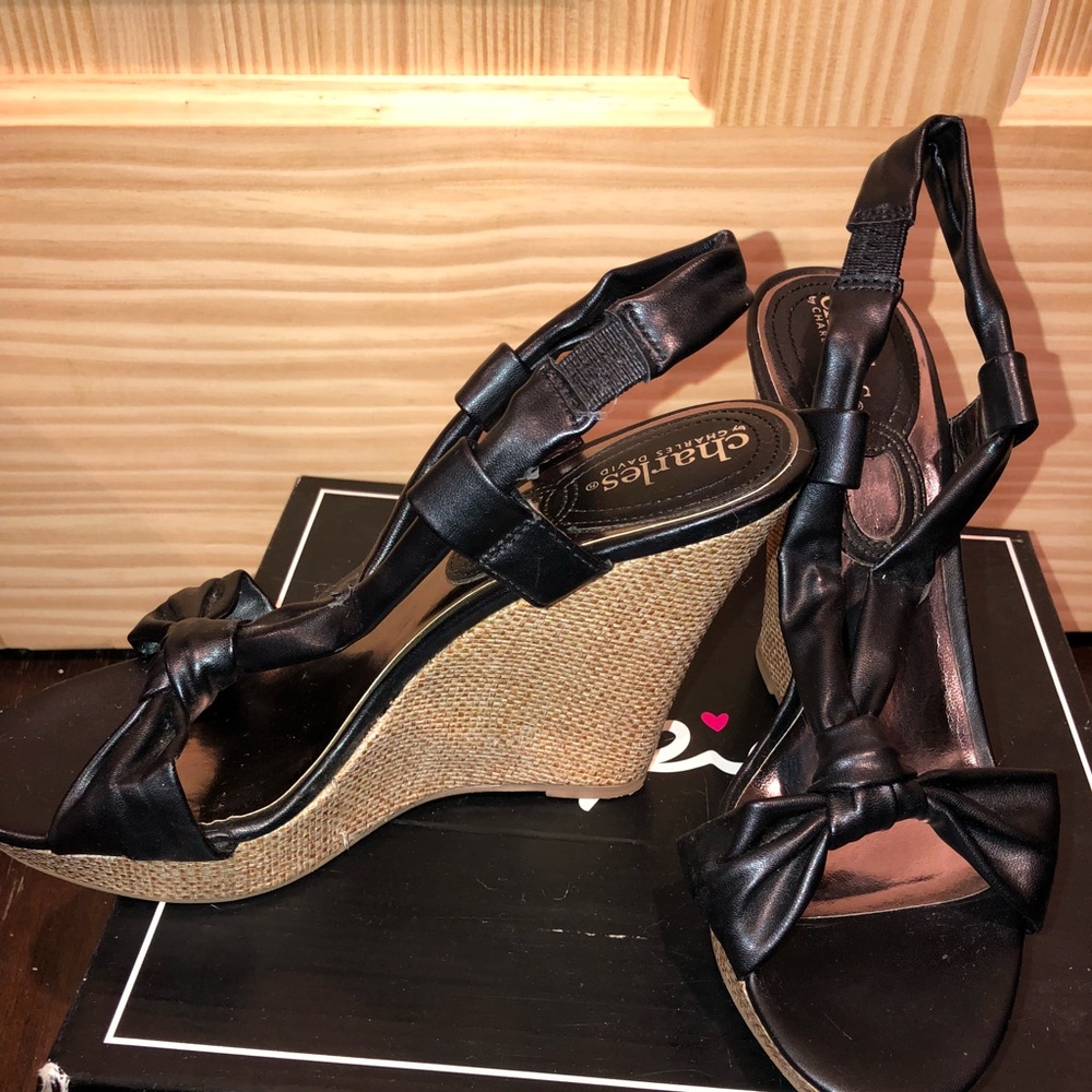 Wedge heels